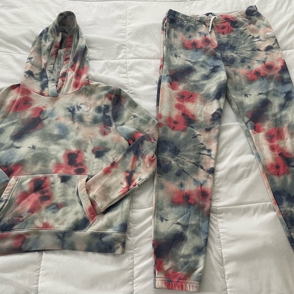 Abercrombie kids jogger/hoodie outfit - Picture 1 of 3